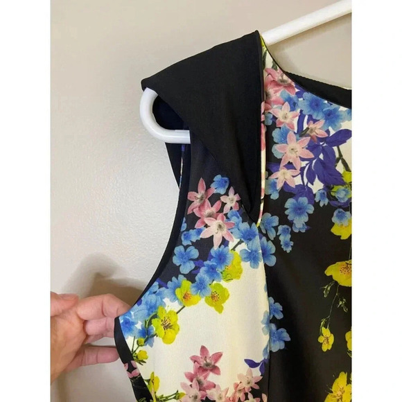 Elliatt NWT Botanic Shift Dress Sold Out On Revolve Mini Dress Florals Medium - Picture 6 of 15